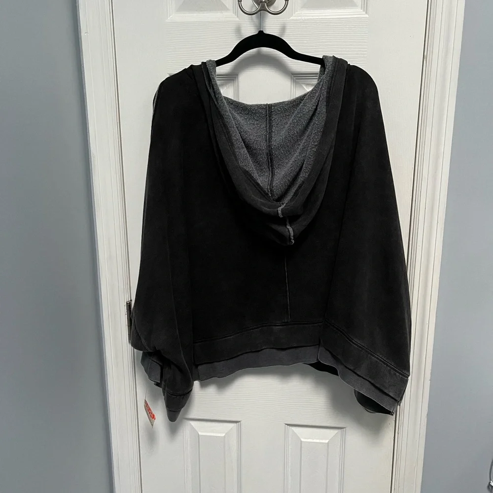 Free People Fp Movement Bonfire Oversized Hoodie Large Gray Black Sweatshirt NWT - Picture 11 of 16